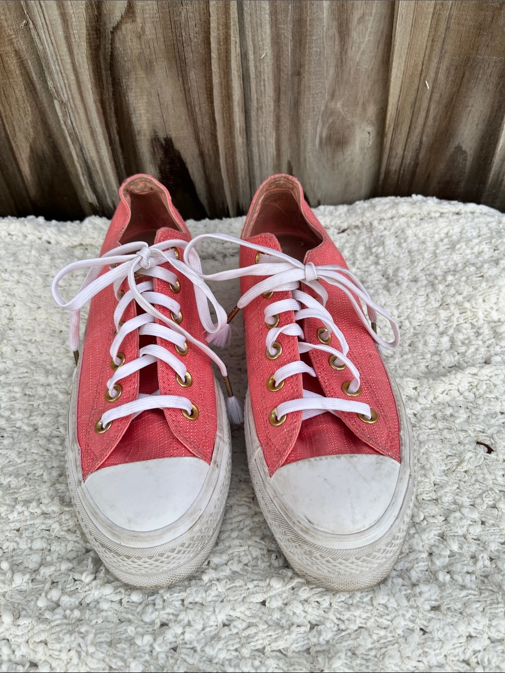Classic Coral Canvas Low-Top Sneakers - Women's